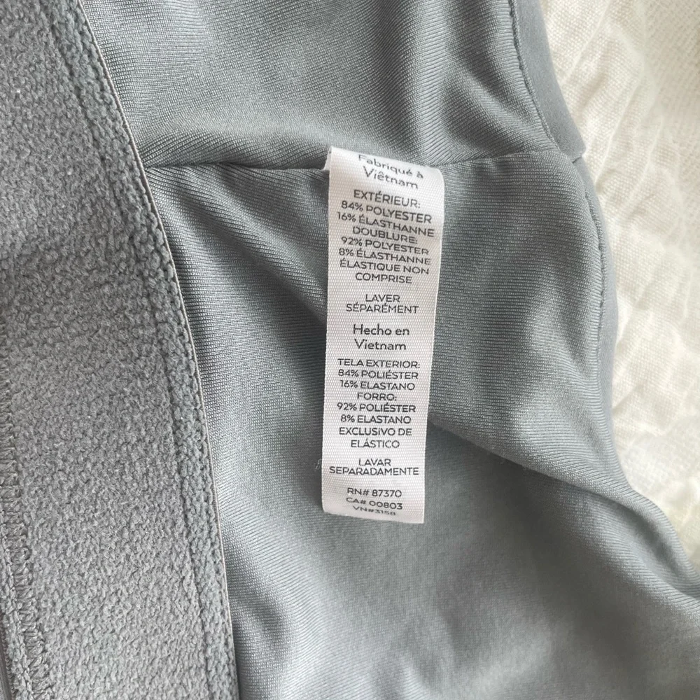 ALO Yoga Gray Zip-Front Sports Bra & High-Waist Leggings Set